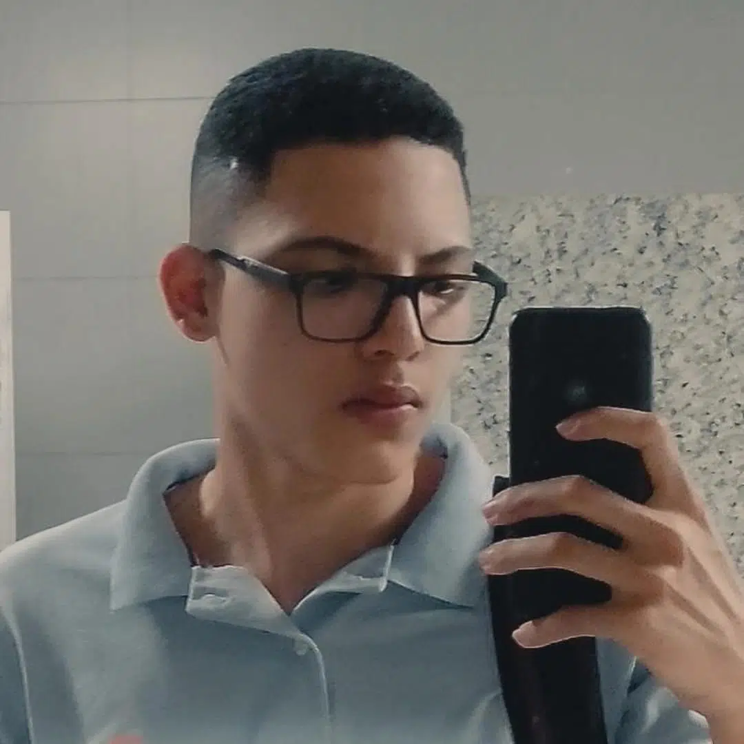 Nara Cristina Nunes Feitoza
