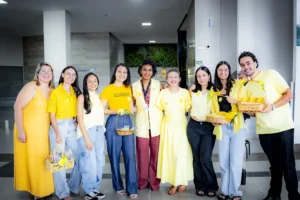 Alunos de Psicologia promovem atividade de conscientização sobre o Setembro Amarelo